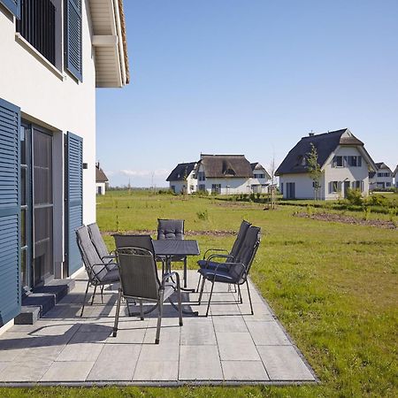Reetland Am Meer - Premium Reetdachvilla Mit 3 Schlafzimmern, Sauna, Kamin Und Massagesessel F05 ดรันส์เคอ ภายนอก รูปภาพ