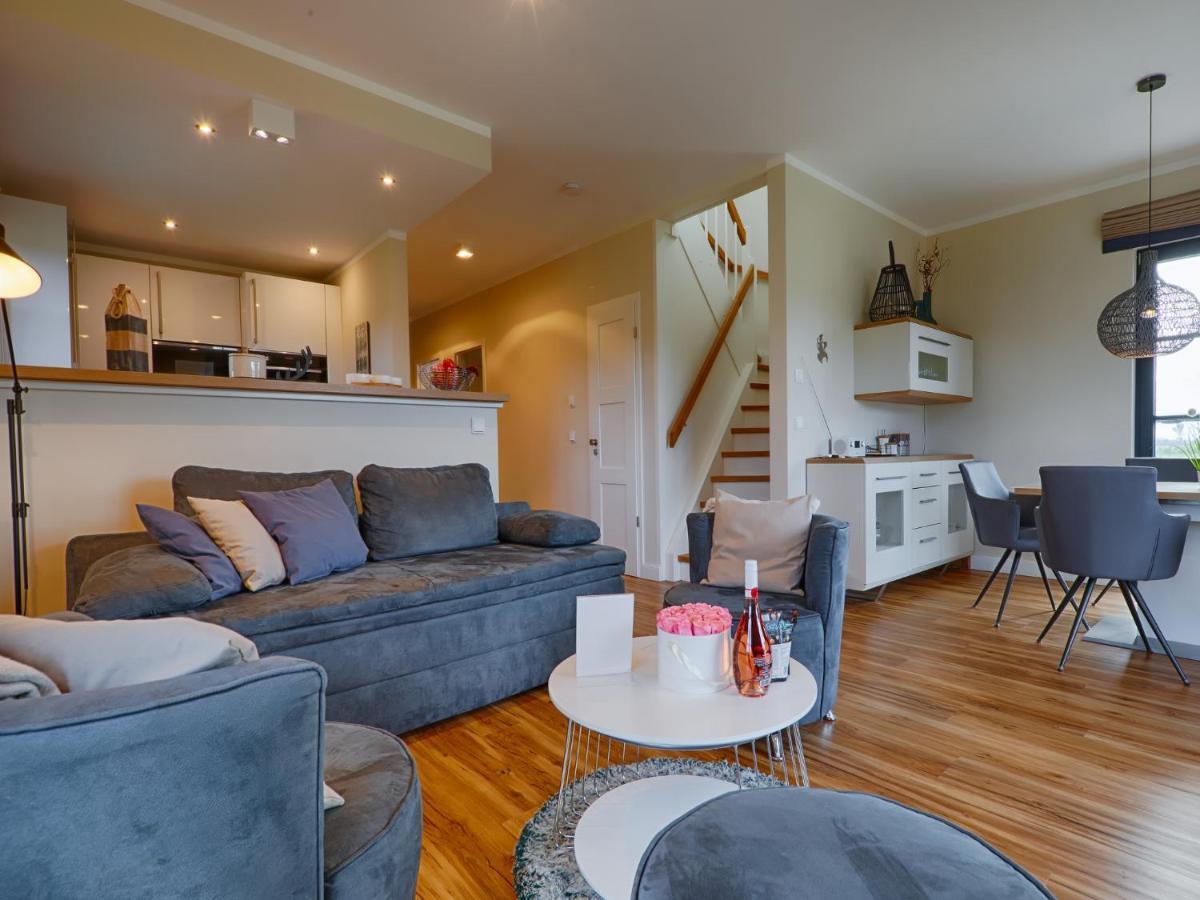 Reetland Am Meer - Premium Reetdachvilla Mit 3 Schlafzimmern, Sauna, Kamin Und Massagesessel F05 ดรันส์เคอ ภายนอก รูปภาพ