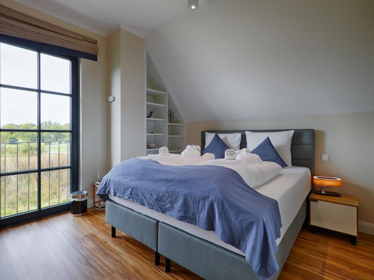Reetland Am Meer - Premium Reetdachvilla Mit 3 Schlafzimmern, Sauna, Kamin Und Massagesessel F05 ดรันส์เคอ ภายนอก รูปภาพ