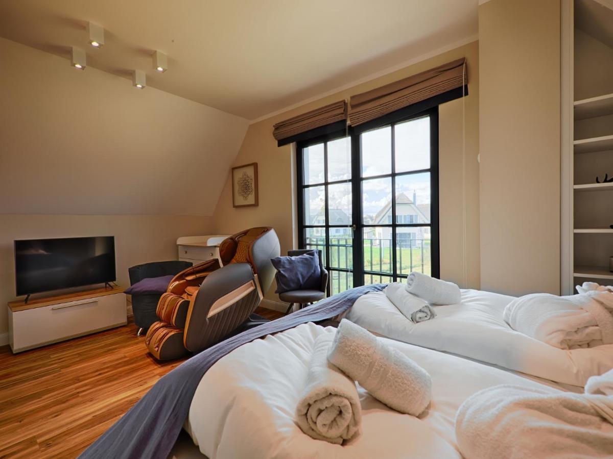 Reetland Am Meer - Premium Reetdachvilla Mit 3 Schlafzimmern, Sauna, Kamin Und Massagesessel F05 ดรันส์เคอ ภายนอก รูปภาพ