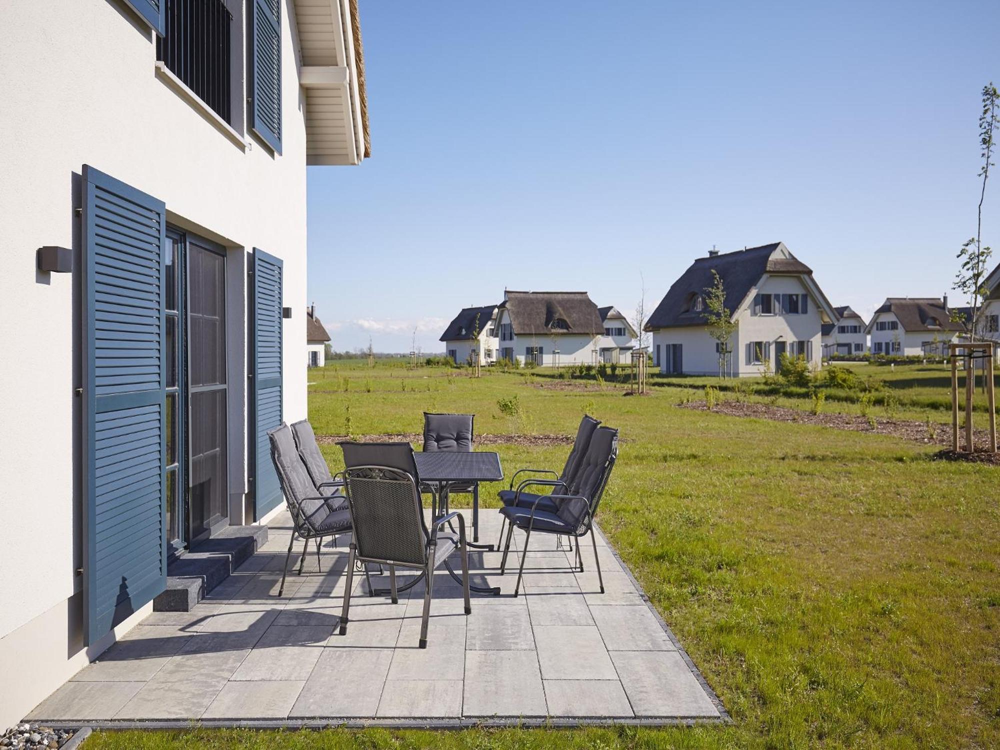 Reetland Am Meer - Premium Reetdachvilla Mit 3 Schlafzimmern, Sauna, Kamin Und Massagesessel F05 ดรันส์เคอ ภายนอก รูปภาพ